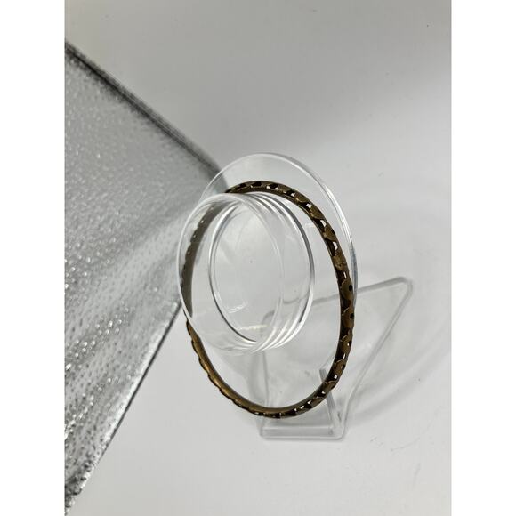 Vintage Bronze Cut Out Textured Design Bangle 2 7/8" Bracelet! - Picture 4 of 9